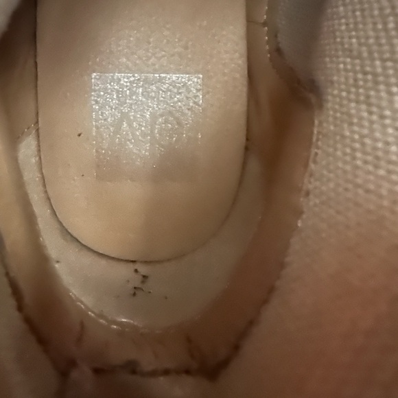 Dolce Vita Huey Booties - Sandstone - 9.5 - Picture 8 of 8